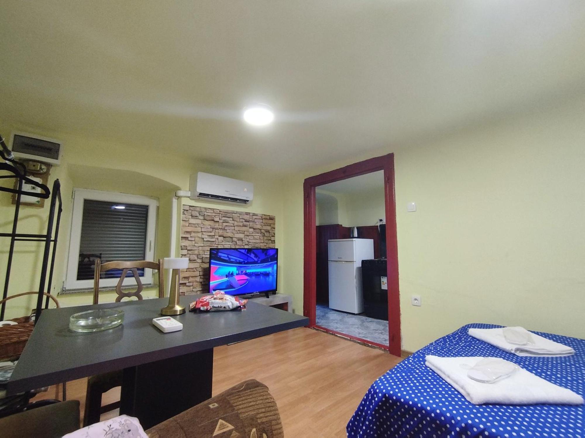 Heli Budget Condo Rijeka Exterior foto